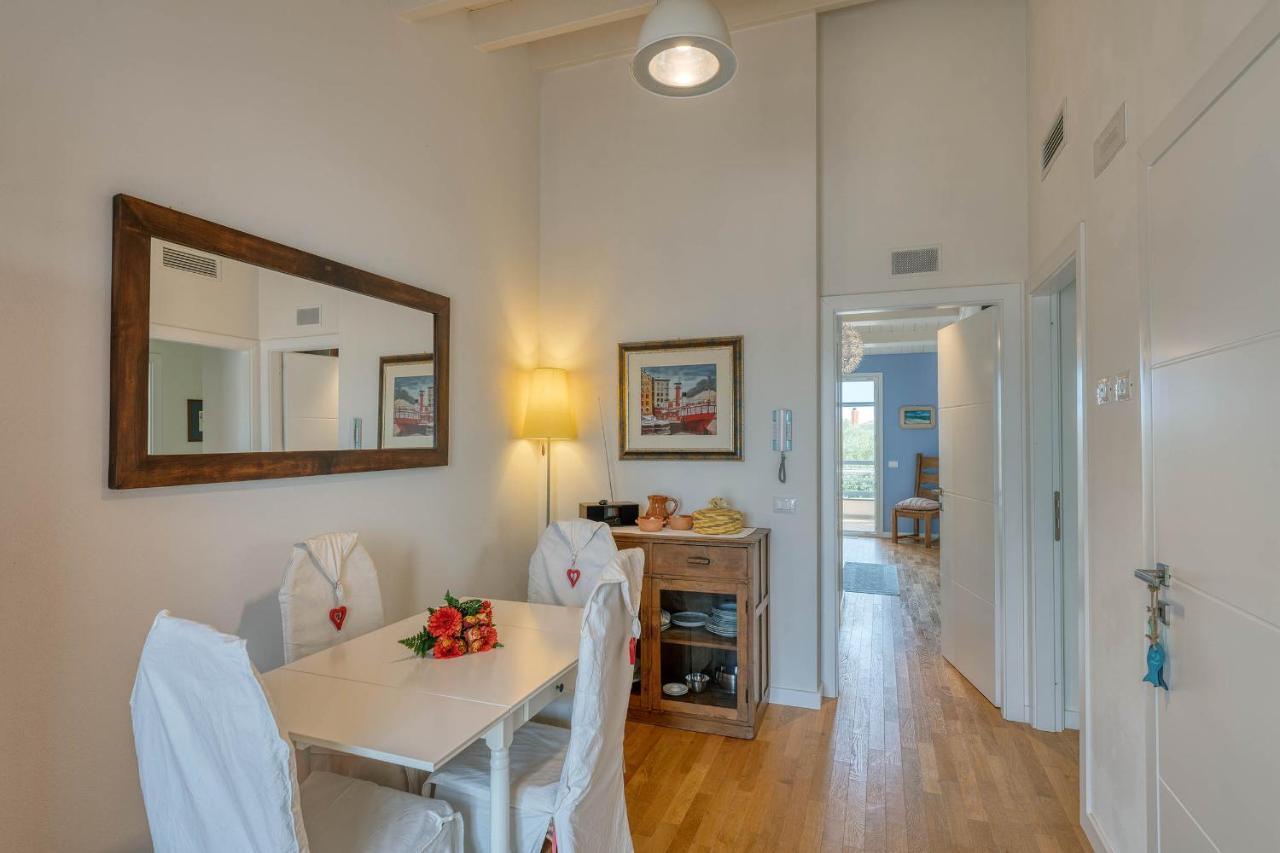 La Casa Degli Ulivi Appartamento In Villa Con Patio Quartu SantʼElena Kültér fotó