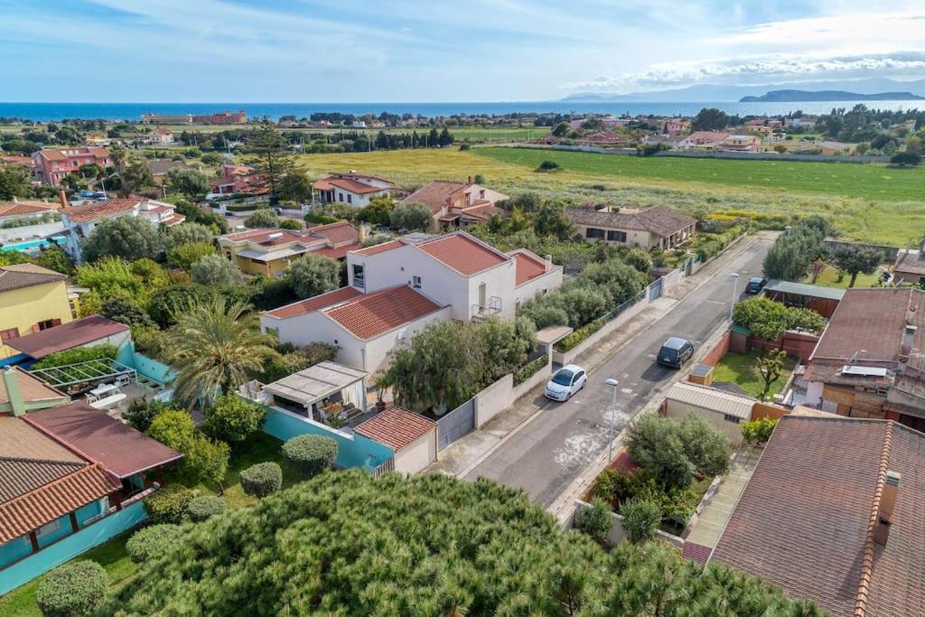 La Casa Degli Ulivi Appartamento In Villa Con Patio Quartu SantʼElena Kültér fotó