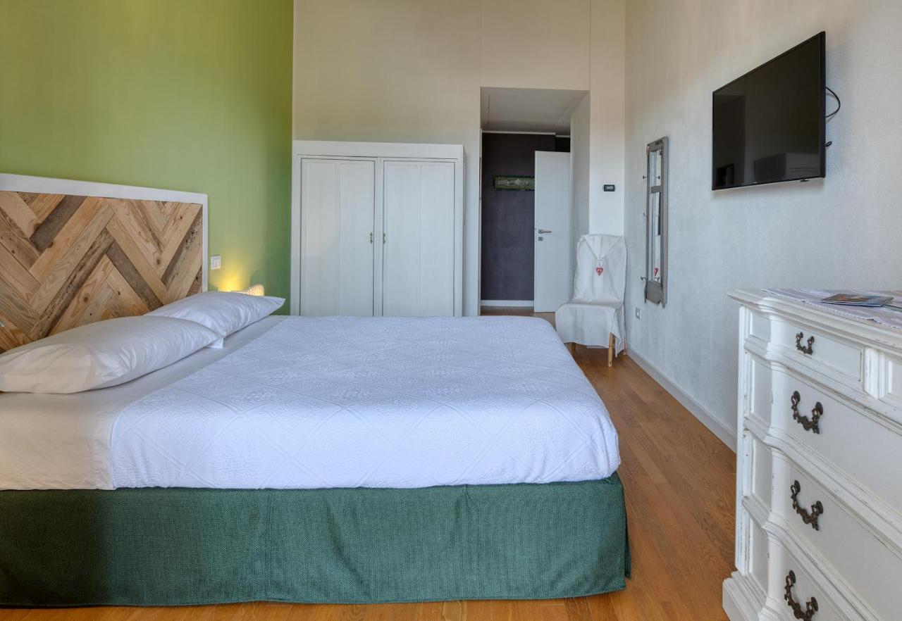 La Casa Degli Ulivi Appartamento In Villa Con Patio Quartu SantʼElena Kültér fotó